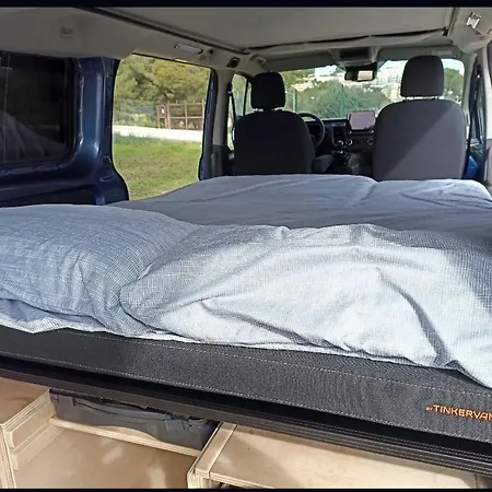 Campsite Ford Transit Custom Camper *