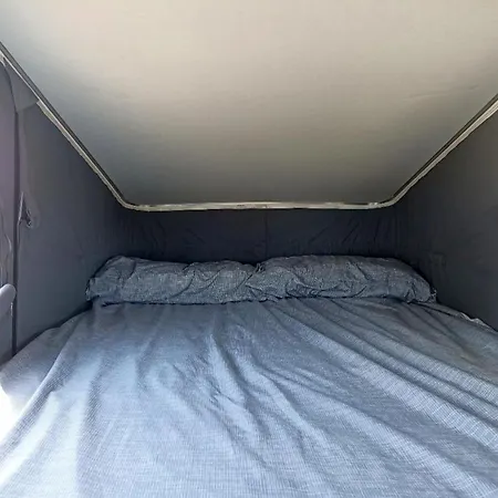 Ford Transit Custom Camper 营地 *