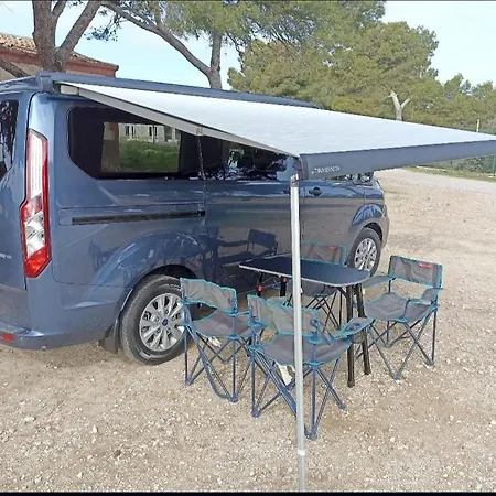 Ford Transit Custom Camper 营地 *